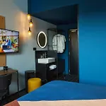 The Social Hub فندق