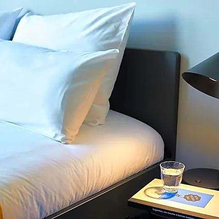 The Social Hub Hotel 4*