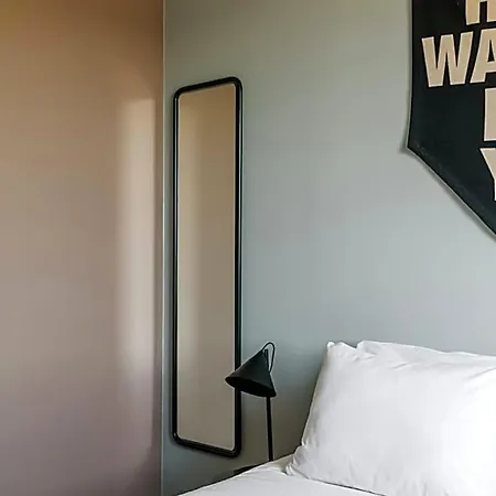 The Social Hub Hotel