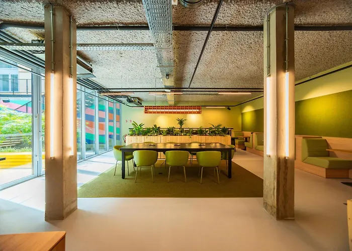 The Social Hub Hotel