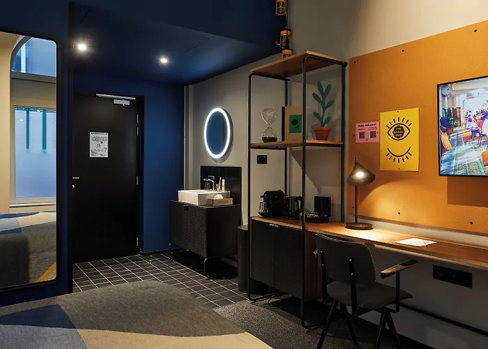 The Social Hub Hotel