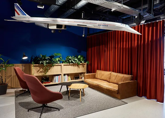 Hotel The Social Hub 4*